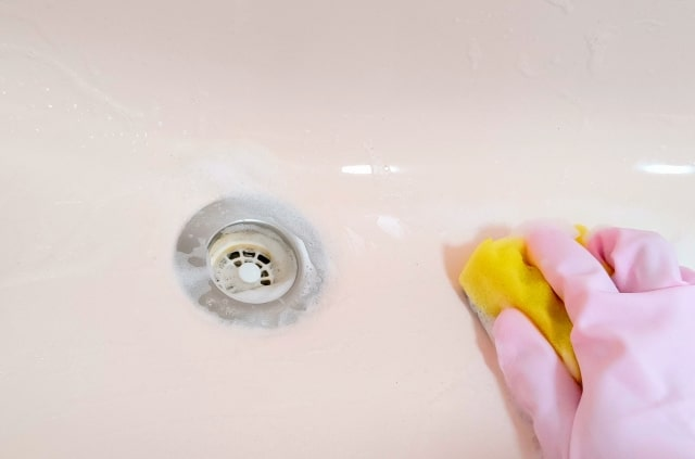 洗面台が臭い時の対処時に役立つ便利グッズ